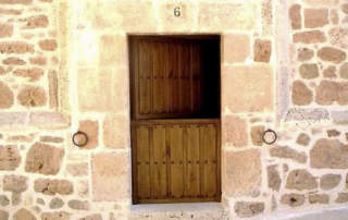 Porta rústica Ambrosia em Burgos
